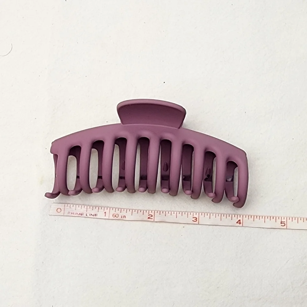 Claw Clip Hair Accessories